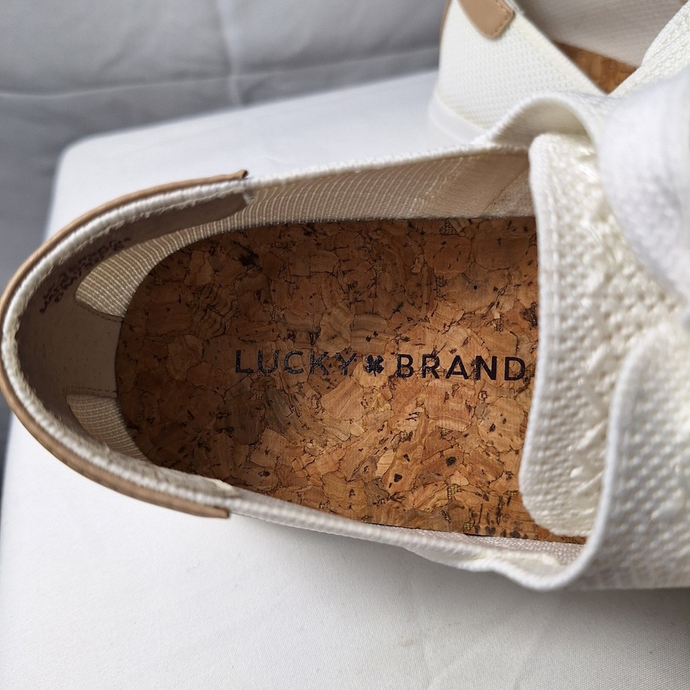 LUCKY BRAND "Tenuda" Sneaker Sz 6M White Breathable Knit Lace-Up Tan Heel Tab - Picture 8 of 10